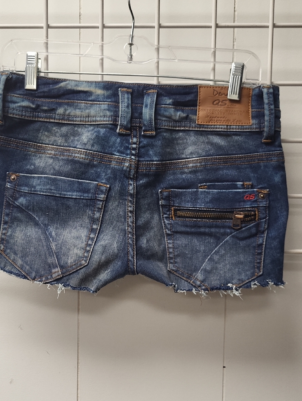Denim Cutoff Women's Shorts - Blue Wash, Size 34